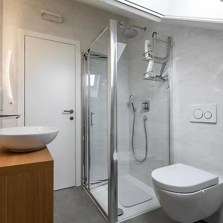 Stone Nest * Podgrade (Split-Dalmatia)